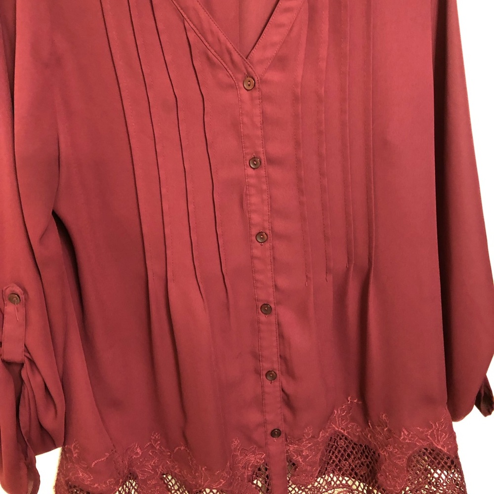 Maroon Blouse 3/4 sleeve.